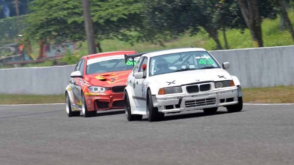 Tim Balap SAV Acer Motorsport Sabet Juara Umum ETTC